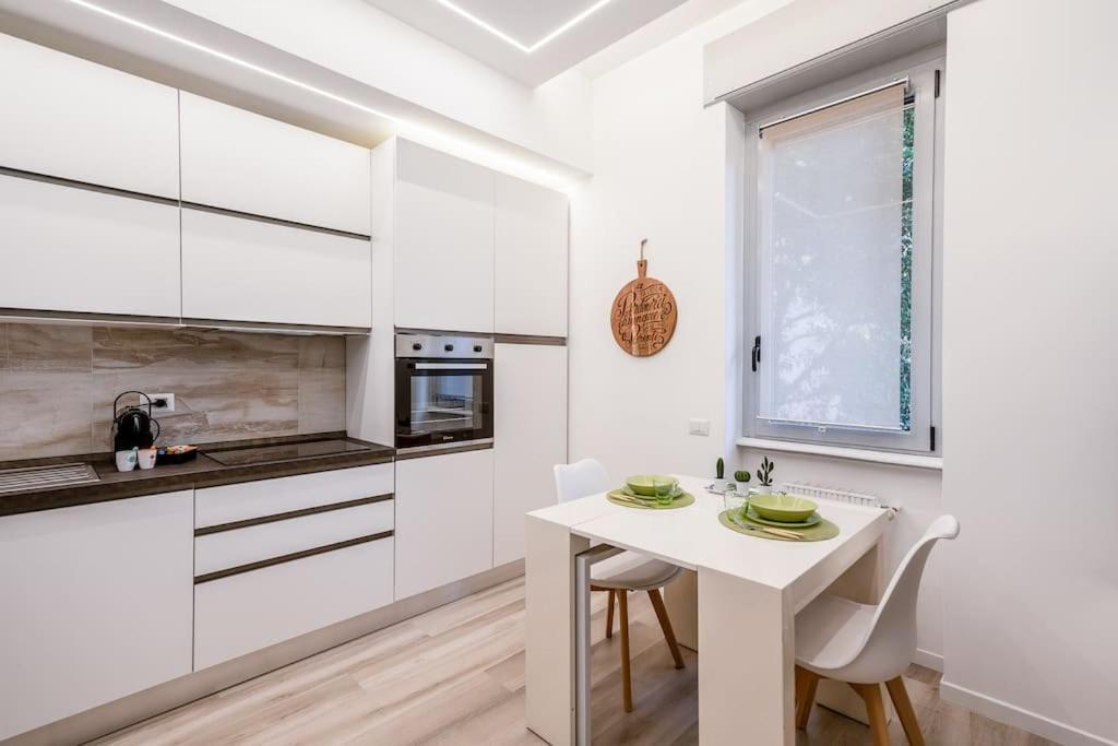 Linate Airport Elegant Suite,Tram 1 Minute Away Milan Luaran gambar