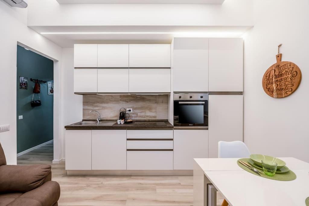 Linate Airport Elegant Suite,Tram 1 Minute Away Milan Luaran gambar